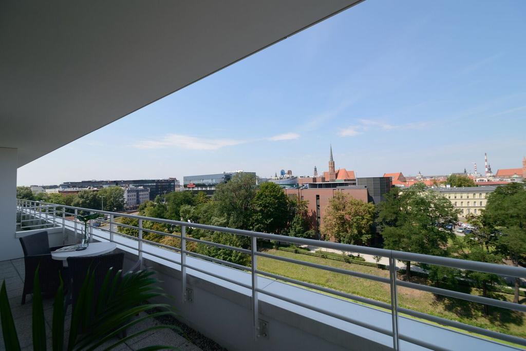 Empire Apart Ovo Apartment Wroclaw Exterior photo